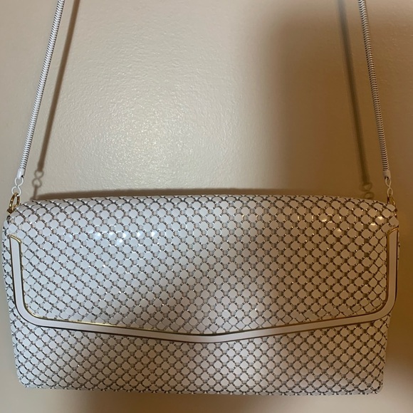 Vintage White Chain Mail Purse - Picture 1 of 7